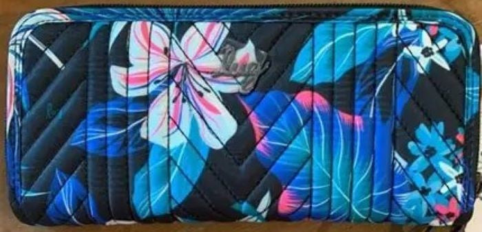 Lug Straddle Wristlet Wallet