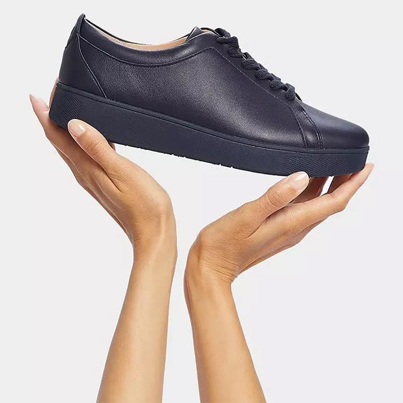 FitFlop Rally Leather Sneakers in Black