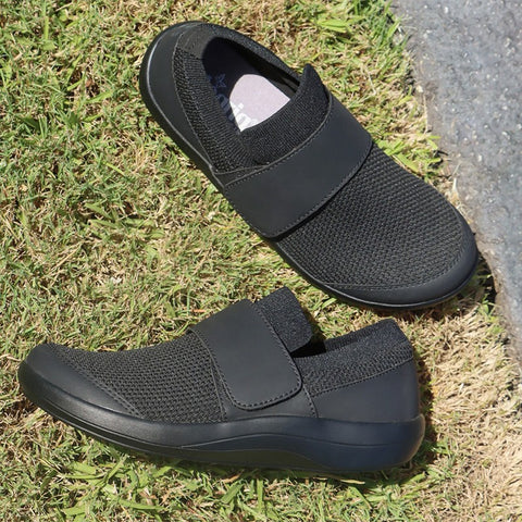 Alegria Dasher Black Out Shoe