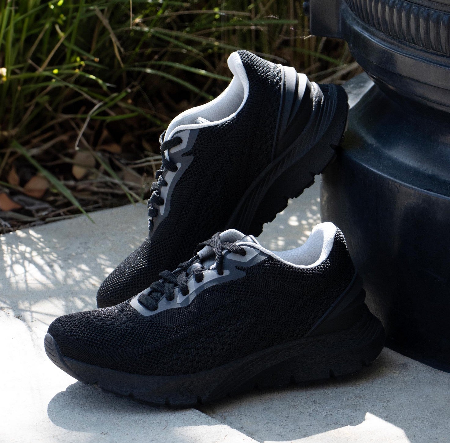 Alegria Rize Onyx Sneaker