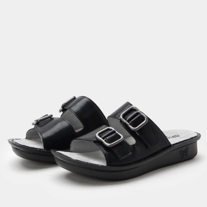 Alegria Verah Black