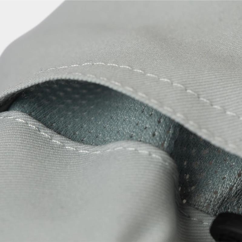 Tilley The Clubhouse Golf Hat in Light Grey
