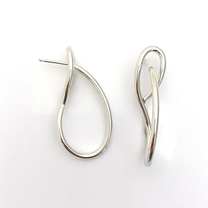 Constantine Designs Simplicity Earring Large